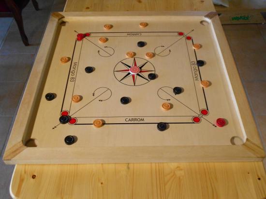 carrom.jpg